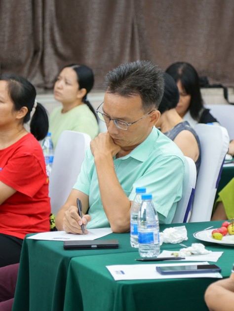 2024上半年总结会议：东莞市京福、京纬、京翼服装有限公司，汇聚力量，逐浪前行...(图24)